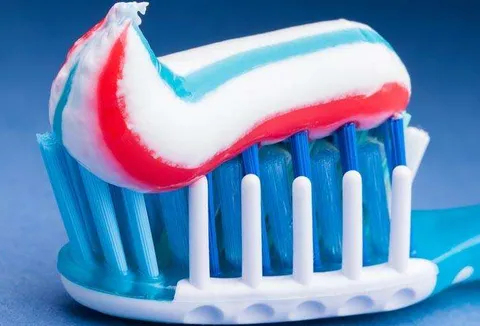 牙膏是越贵越好吗？牙膏泡沫多就好吗？