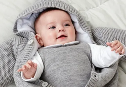婴儿多大能用睡袋？如何挑选适合的婴儿睡袋？