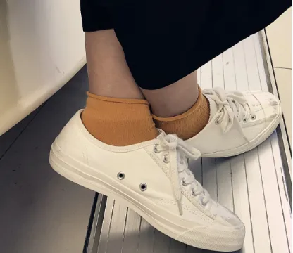 帆布鞋白边怎么避免发黄？帆布鞋的白边怎么刷白？