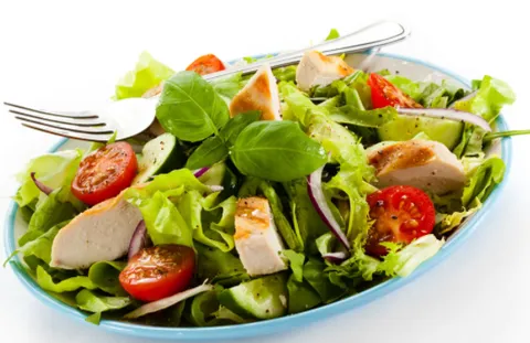 蔬菜沙拉用什么沙拉酱？蔬菜沙拉有何营养功效？