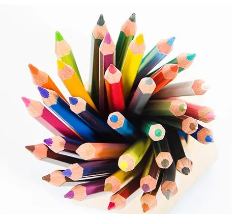 彩铅笔油性和水溶性区别？彩铅笔有毒吗？
