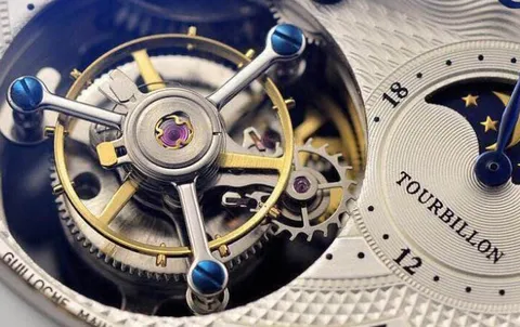 机械手表应该怎么保养？怎么判断机械手表的机芯好不好？