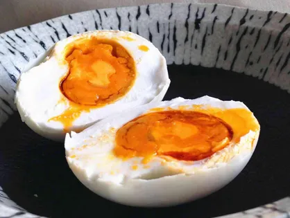 咸鸭蛋和皮蛋怎么区分？咸鸭蛋适合减肥吃吗？