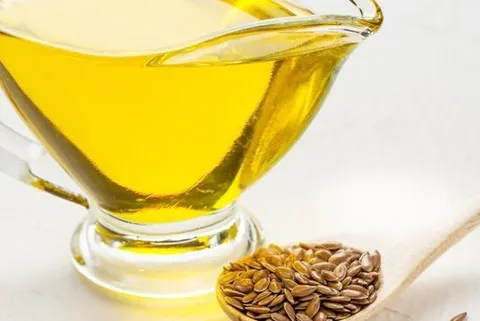 亚麻籽油和核桃油有什么区别？哪个更适合宝宝食用？