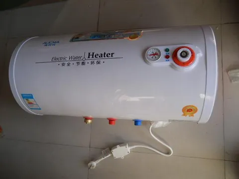 电热水器不热怎么办？燃气和电热水器哪个好？