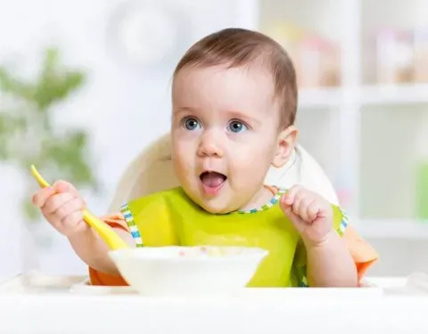 婴儿米粉片状的好还是粉状的好？选择哪一种最好？