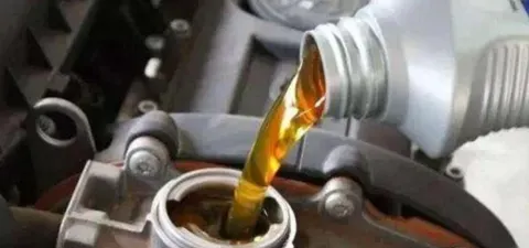 换机油后为什么会油耗升高？机油会影响汽车油耗吗？