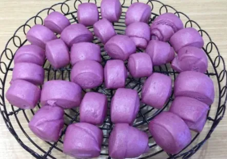 做紫薯馒头紫薯要蒸熟吗？教你松软嫩口紫薯馒头的做法？
