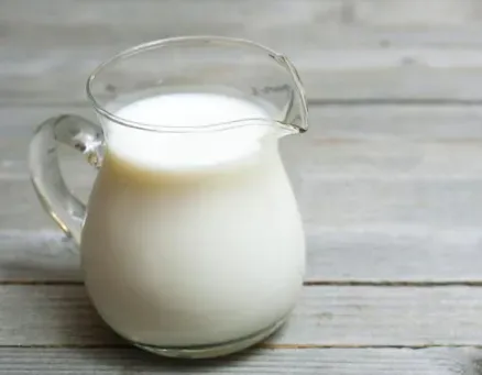 脱脂牛奶味道如何？感觉跟喝水一样是不是营养也脱掉了？
