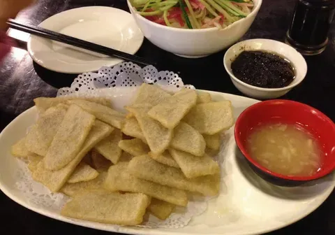 老北京灌肠是用淀粉做的吗？怎么吃健康又美味？