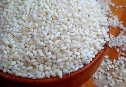 红米和糯米有何不同？营养丰富太阳蛋红米蒸饭做法