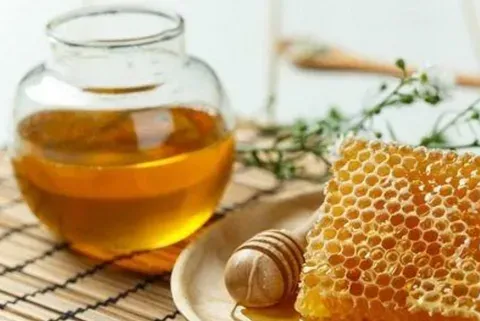 喝蜂蜜对胃有好处吗？出现腹泻症状怎么回事