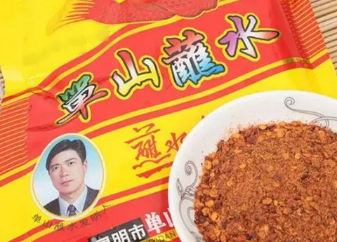 云南调料单山蘸水怎么吃？炒菜时使用还用放食用盐吗